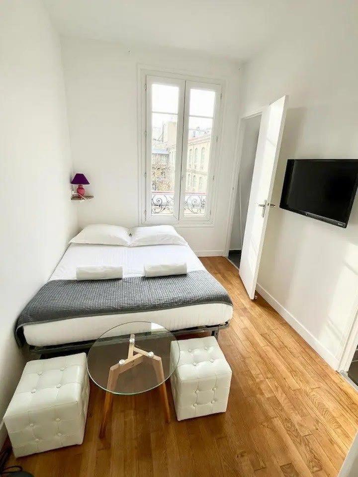 Apartment Bart House